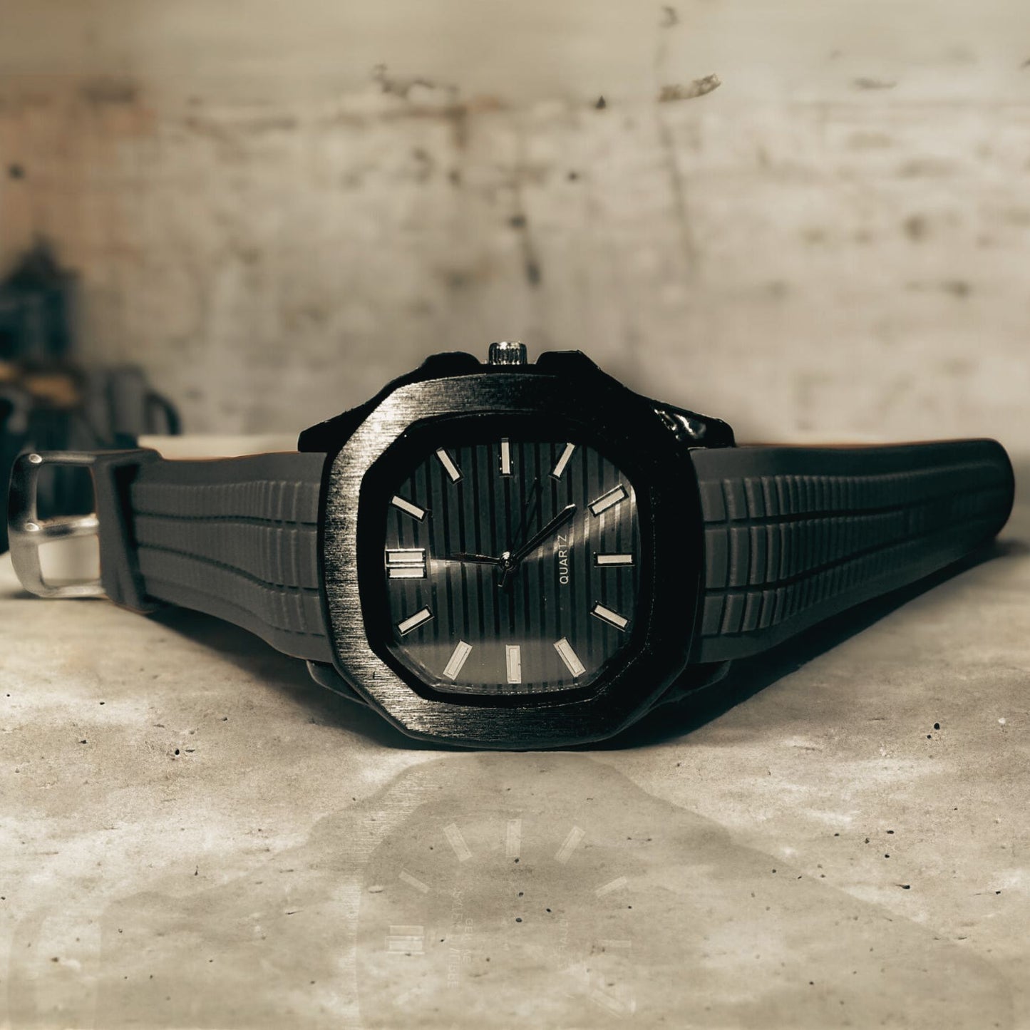 Nautilus Design Watch For Men & Boys